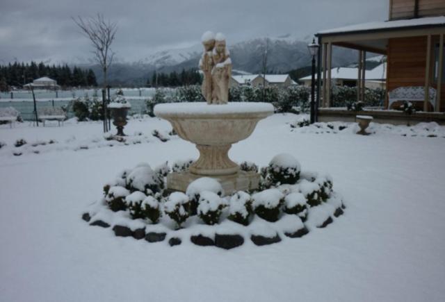 Annerleigh Luxury Bed And Breakfast Hanmer Springs Eksteriør billede